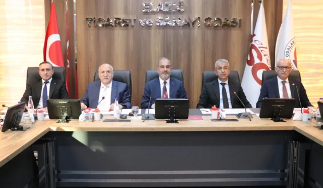Elazığ Ticaret ve Sanayi Odası Mayıs Ayı Meclis Toplantısı'nda ekonomik büyüme ve üretim odaklı kararlar alındı.