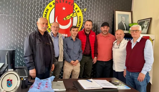 Büyükliman Gazeteciler Cemiyeti'nin yeni başkanı Aydın Gelleci ve yönetim kurulu üyeleri