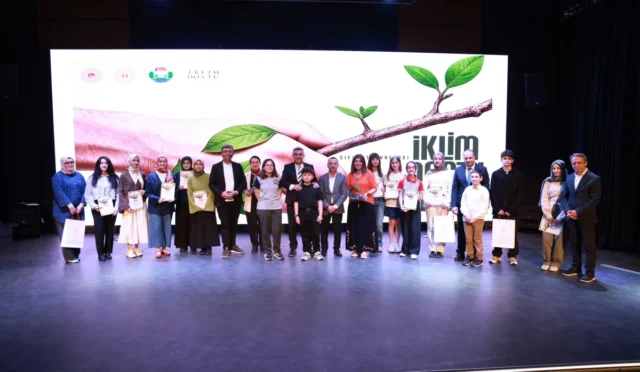 Rize'de düzenlenen iklim dostu gençlik buluşması etkinliğinden genel görünüm