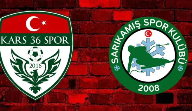 Kars 36 Spor ve Sarıkamış Spor'un yükselme maçı öncesi Kars İl Stadyumu'ndan genel görünüm