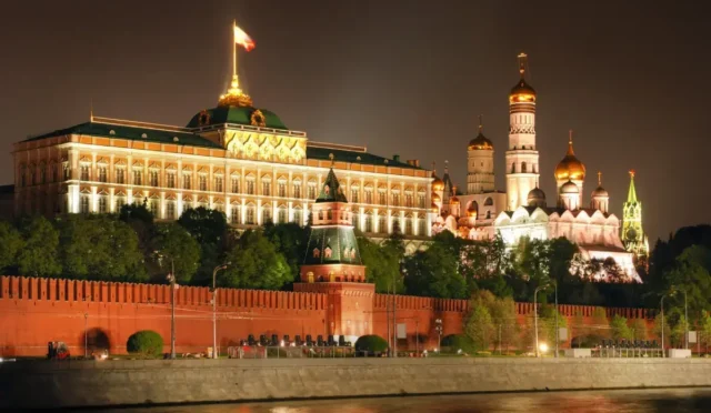 Kremlin sözcüsü Dmitry Peskov, Avrupa'nın Ukrayna konusundaki arabuluculuk rolüne ilişkin açıklamalarda bulunuyor.