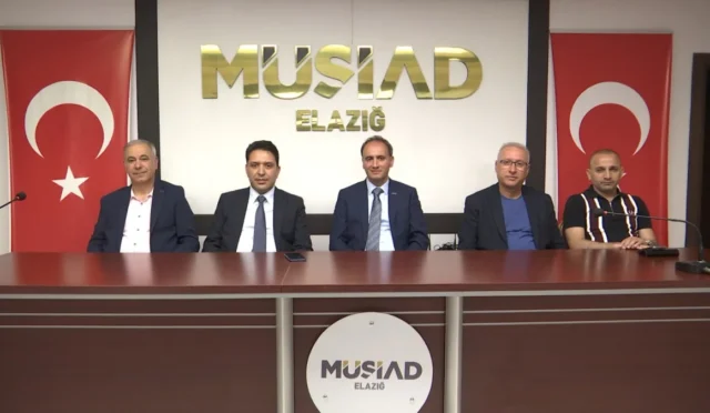 Elazığ Ticaret Odası Başkan Adayı Nurullah Öner, MÜSİAD toplantısında konuştu