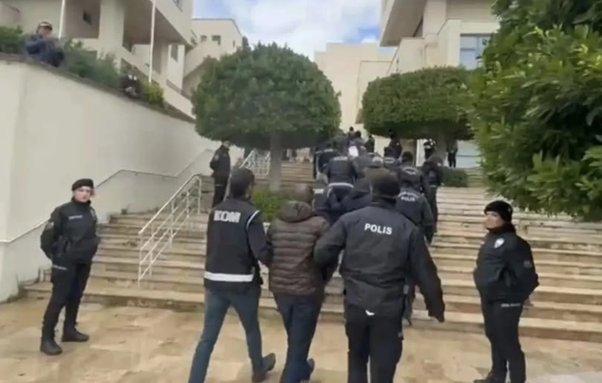 Yasa Dışı Bahis Çetesi Çökertildi: 27 İlde Operasyon, 72 Gözaltı