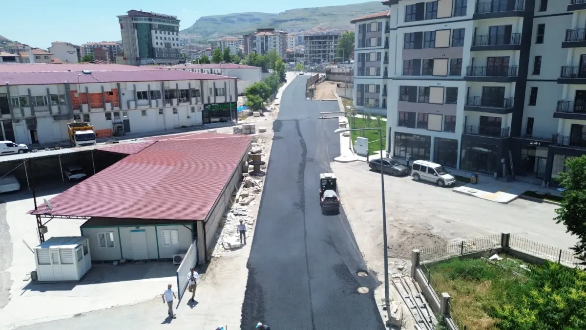Battalgazi’de Selçuklu Mahallesi Yolu Asfaltla Buluştu: Ulaşım Konforu Artıyor