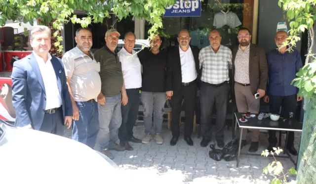 Elazığ TSO Başkanı İdris Alan, ilçe ve beldeleri ziyaret ederek halkla buluştu.
