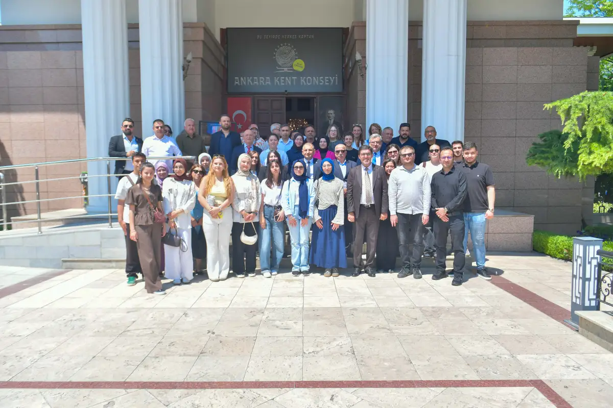 Ankara Optik Sektörü, AKK’de Buluştu: Geleceğin Optisyenleri Sektör Liderleriyle Tecrübe Paylaştı