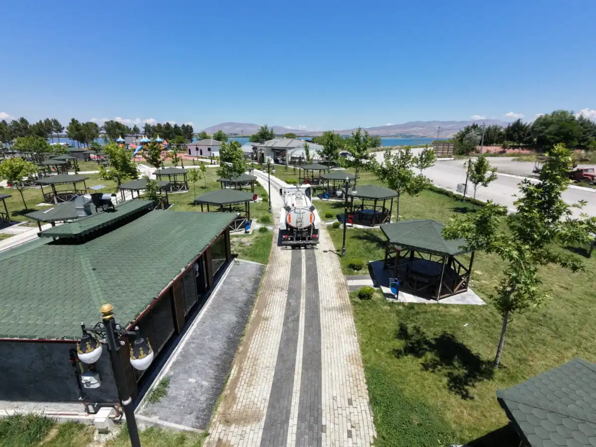 Battalgazi’de Kırkgöz Sahil Parkı’na Kapsamlı Temizlik Dokunuşu