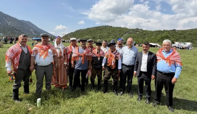 Isparta Serpil Köyü'nde binlerce Yörük'ün katıldığı geleneksel Yörük şöleni