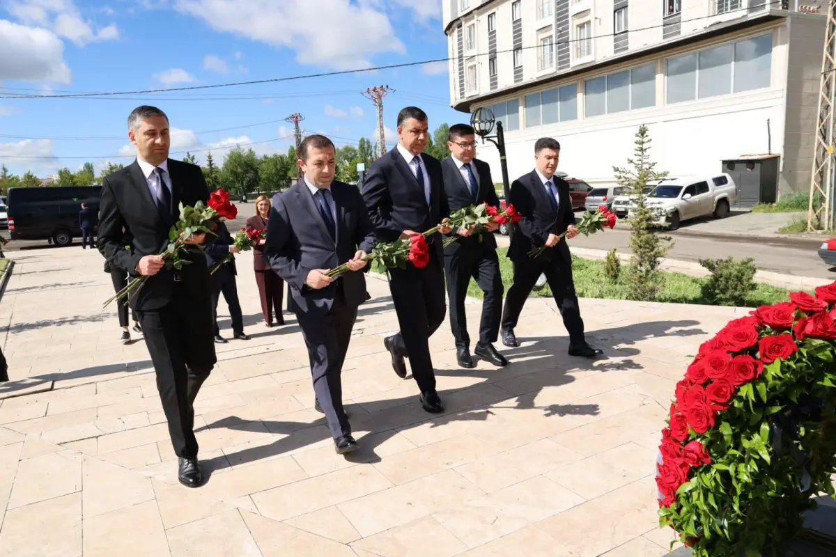 Azerbaycan ve Türkiye Başsavcıları Kars’ta Buluştu: Hukuki İş Birliği Vurgusu