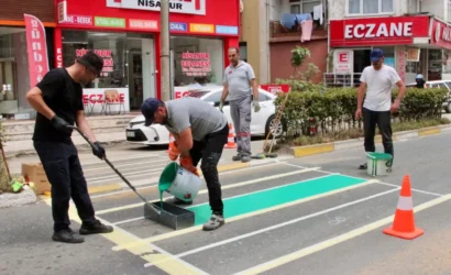 Giresun'da yaya geçitlerinin belirginleştirildiği bir yol çalışması