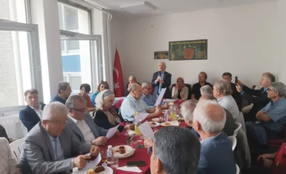 Türkiye'nin geleceği Ankara'da ortak akıl buluşmasında masaya yatırıldı, siyasi ve sosyal çözümler tartışıldı.