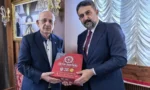 AKK Başkanı Halil İbrahim Yılmaz, eski TBMM Başkanı İsmail Kahraman'ı ziyaret etti.