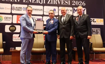 TİMBİR ve BHA'ya yerli enerji sektöründeki medya desteği nedeniyle ödül verildiğini gösteren görsel