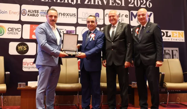TİMBİR ve BHA'ya yerli enerji sektöründeki medya desteği nedeniyle ödül verildiğini gösteren görsel