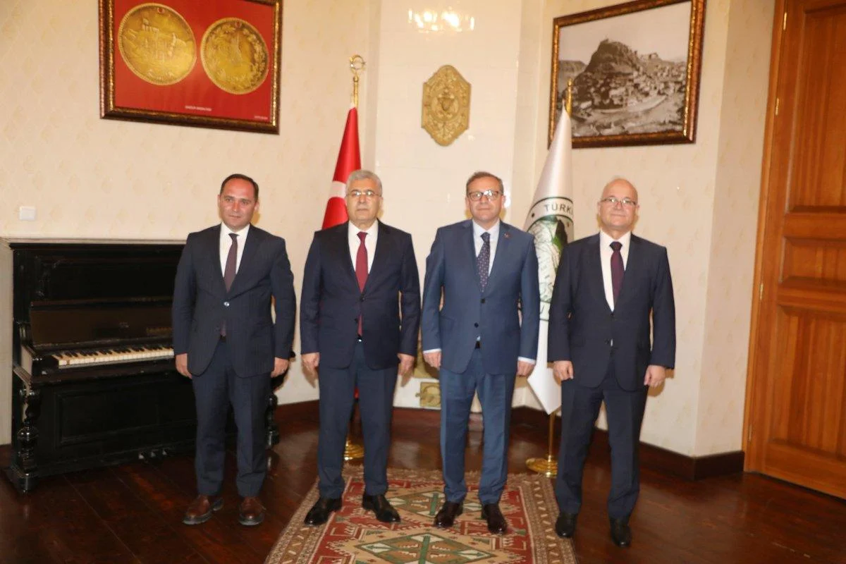 Yargıdan Kars Valisi Ziya Polat’a Ziyaret: İş Birliği Vurgusu
