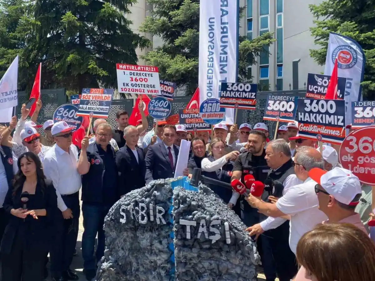 Memurların Sabır Taşı Balyozla Kırıldı: “Artık İnsanca Yaşamak İstiyoruz!”