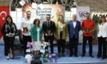 Mamak Belediyesi'nde 'Okursan Kendini Tanırsın' adlı kitap söyleşisi ve imza günü etkinliği düzenlendi.