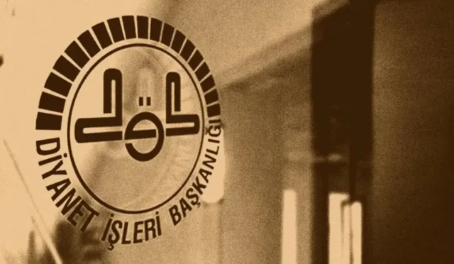 Yaz Kur'an kursları için kayıtların başladığını gösteren görsel