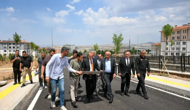 Malatya Akoğuz Kışlası'ndaki TOKİ konutlarının tamamlandığı ve teslimlerin başlayacağı duyurusu