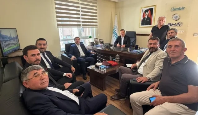 ASİAD heyeti, TİMBİR Genel Başkanı Dr. Süleyman Basa'yı ziyaret etti.