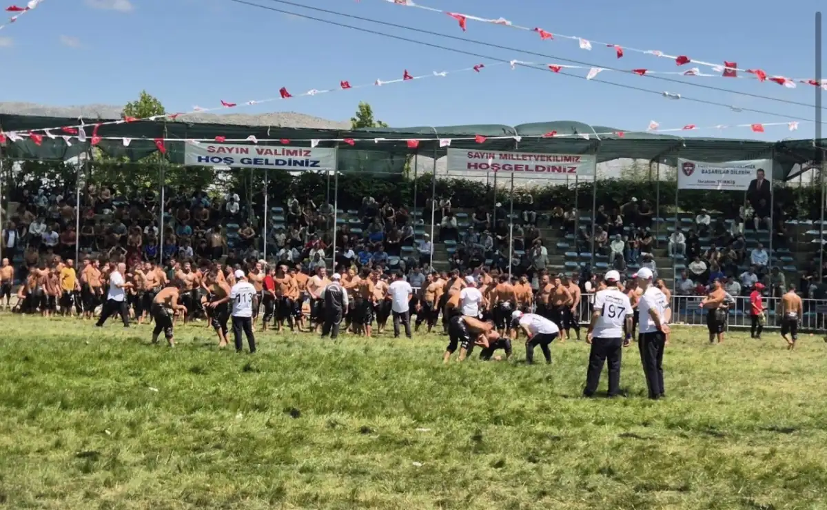 Uluborlu’da Kiraz Festivali ve Yağlı Pehlivan Güreşleri: Coşku ve Rekabet Bir Arada