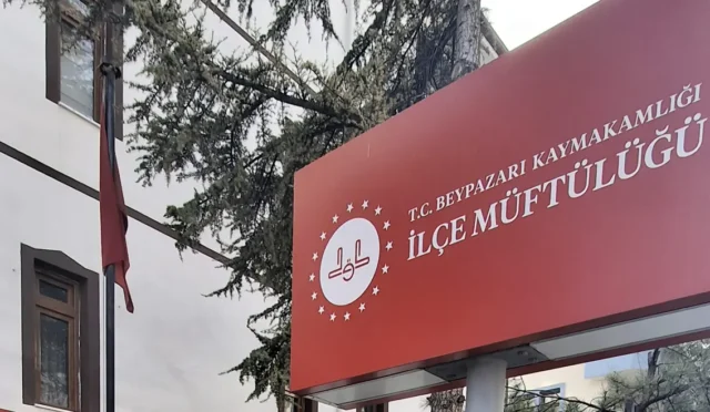 Beypazarı Kurban Bayramı sonrası ilk umre kafilesi yola çıkıyor