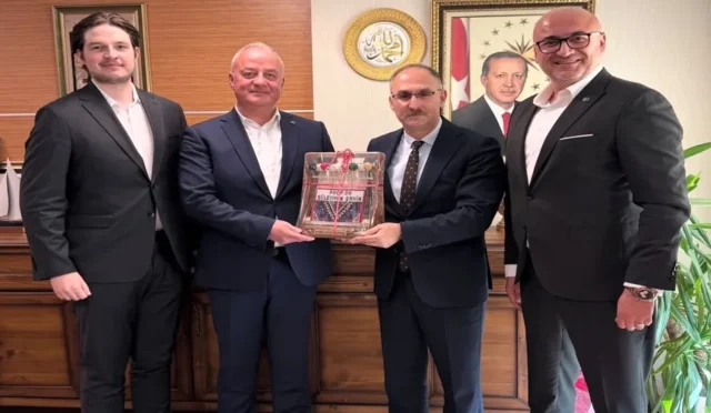 Sami Öngör, Gençlik ve Spor Bakanlığı'nda Isparta turizmini anlattı