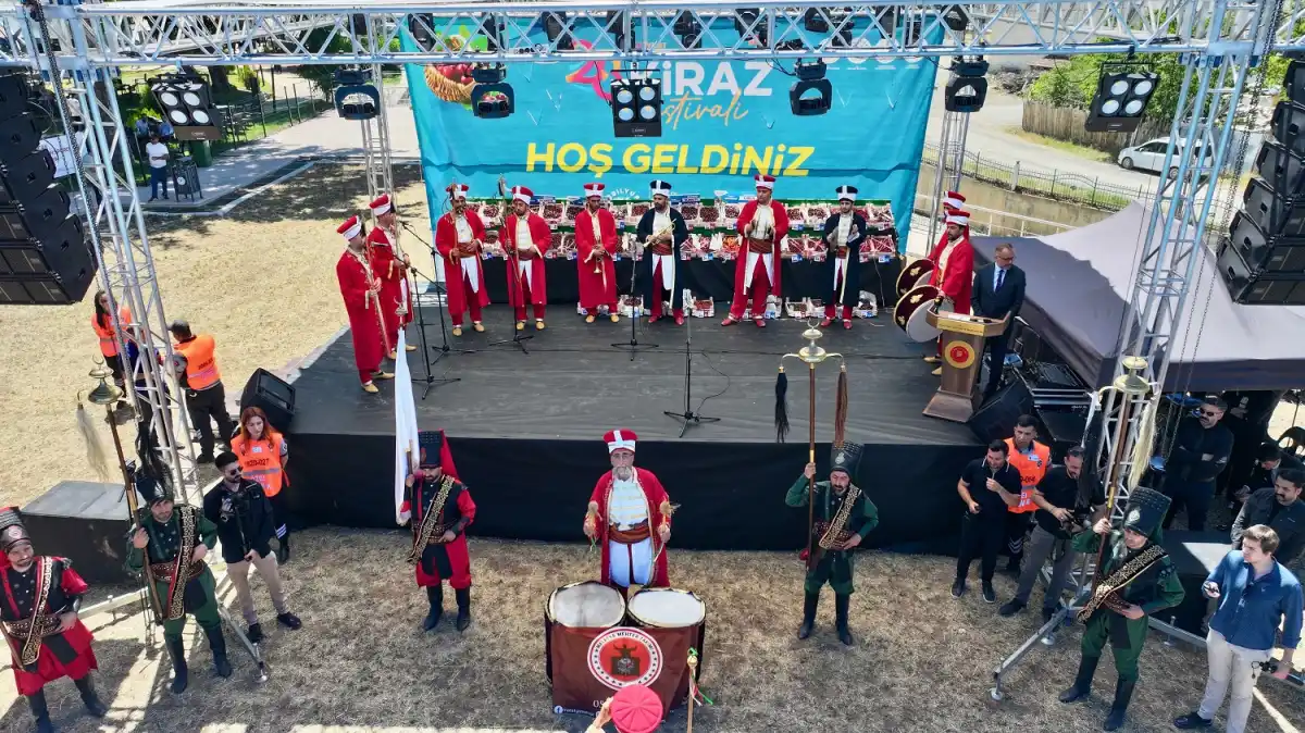 Yeşilyurt Kiraz Festivali Deprem Sonrası 3 Yıl Aradan Sonra Coşkuyla Yeniden Başladı