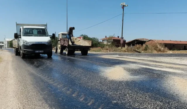 Edirne'de yüksek sıcaklıklar nedeniyle eriyen asfalt