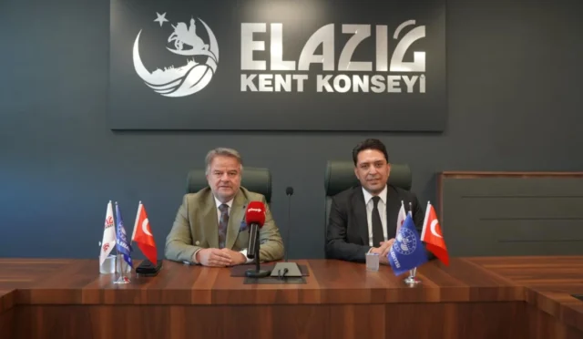 Nurullah Öner Elazığ Kent Konseyi'ni ziyaret etti