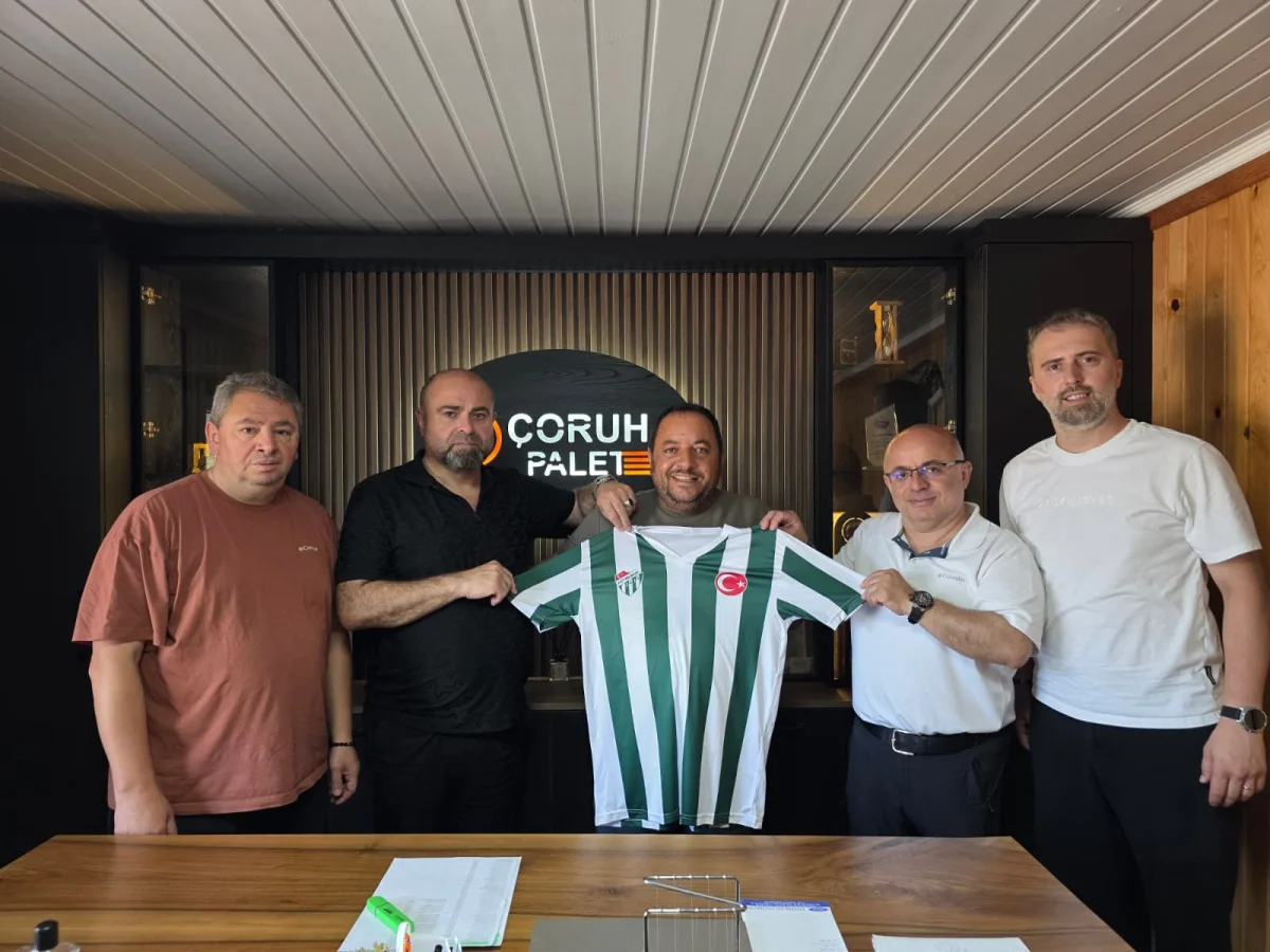 Artvinspor’un Kadın Voleybol Takımı Yeniden Kuruluyor: Bursa İş Dünyasından Önemli Destek