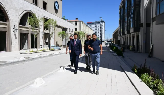 Malatya'da yapımı tamamlanan yeni iş yerleri toplu görünümü