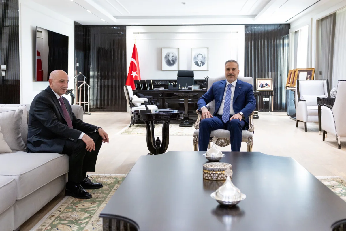 Dışişleri Bakanı Fidan, NATO Zirvesi Öncesinde Ankara İl Emniyet Müdürü Yüksek’i Ağırladı