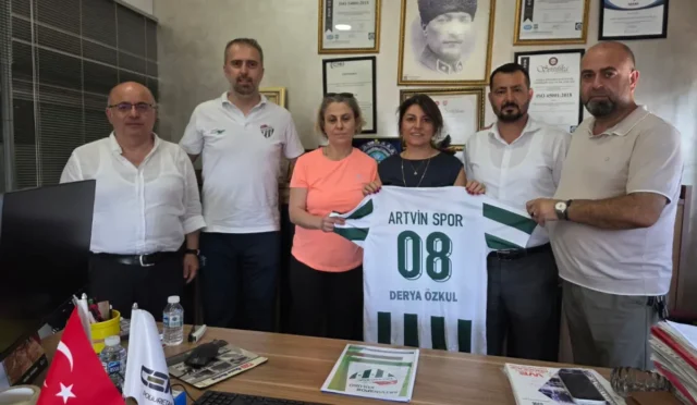 İş insanı Gökhan Özkül, Artvinli gençlerin spor altyapısı ve tesisleşme konularında daha fazla desteklenmesi gerektiğini belirtti.