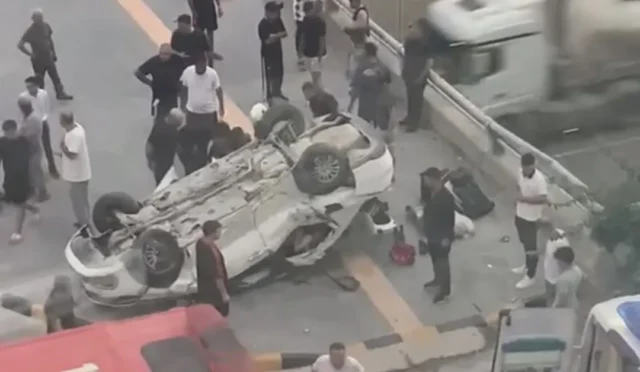 Hatay İskenderun'da otomobilin takla attığı trafik kazası