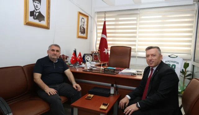 Artvin Kemalpaşa modern stadyum inşaatı temeli atıldı