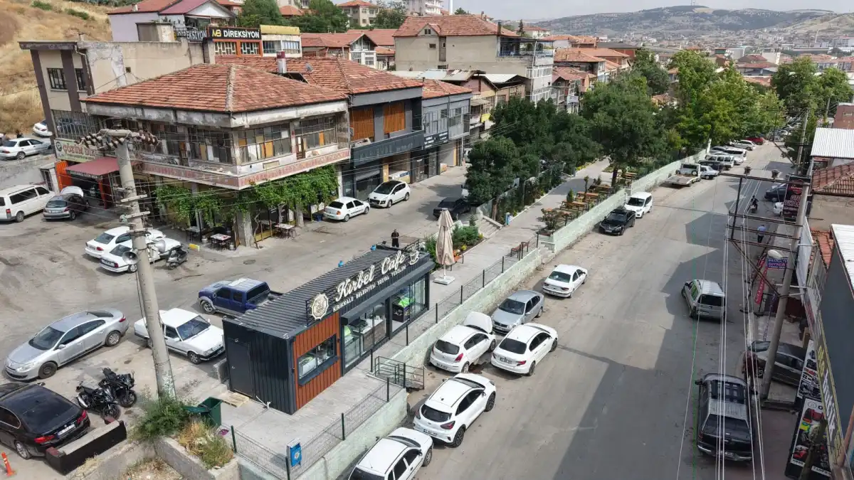 Kırıkkale Sanayi Çarşısı Yeni Bir Soluk Kazanıyor: Kırbel Sanayi Kafe Açıldı