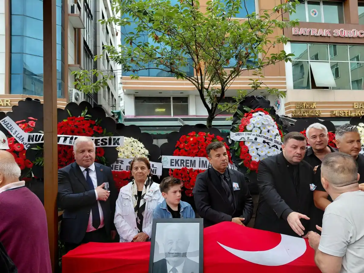 Devlet Eski Bakanı Dr. Burhan Kara, Giresun’da Gözyaşlarıyla Son Yolculuğuna Uğurlandı