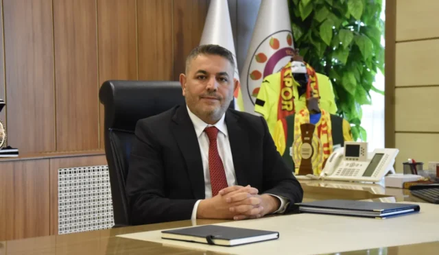 MTSO Başkanı Sadıkoğlu, yüksek kiraların ve tahliye stresinin esnafı zorladığını belirterek finansmana erişimin kolaylaştırılmasını talep etti.