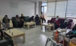 Kars Açık Kapı personeli huzurevi sakinlerini ziyaret ediyor