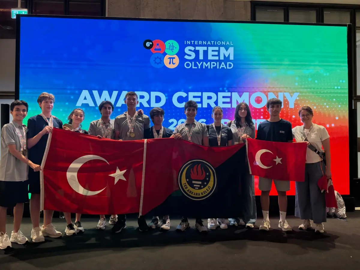 TED Ankara Koleji Öğrencilerinden Roma’da STEM Olimpiyatları’nda Tarihi Başarı: 26 Altın Madalya!