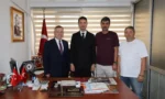 Arhavi Kaymakamı Burak Çimşir'in Artvin Trabzonsporlu Taraftarlar Derneği'ne veda ziyareti