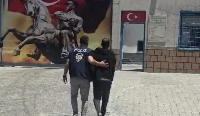 7 yıl 11 ay hapis cezasıyla aranan firari hükümlü Kırıkhan'da yakalandı