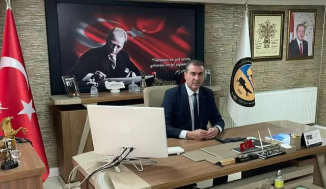 Kars ve Bakü şehirlerini temsil eden görsellerle Kars-Bakü direkt uçuşlarının başladığını gösteren başlık