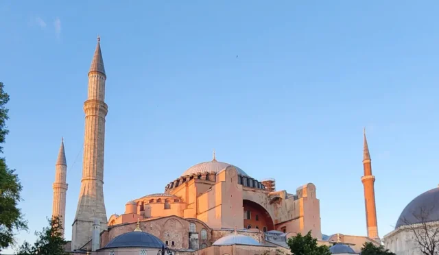 Ayasofya'nın cami olarak yeniden ibadete açılmasının altıncı yıl dönümü