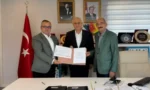 Basın Emekçileri Derneği'nin kuruluşunu temsil eden logo veya anahtar isimlerin yer aldığı görsel.