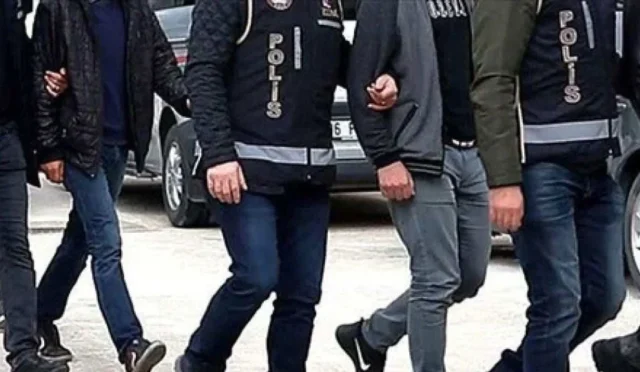 İzmit Belediyesi'nde rüşvet ve ihaleye fesat soruşturması kapsamında gözaltı kararları