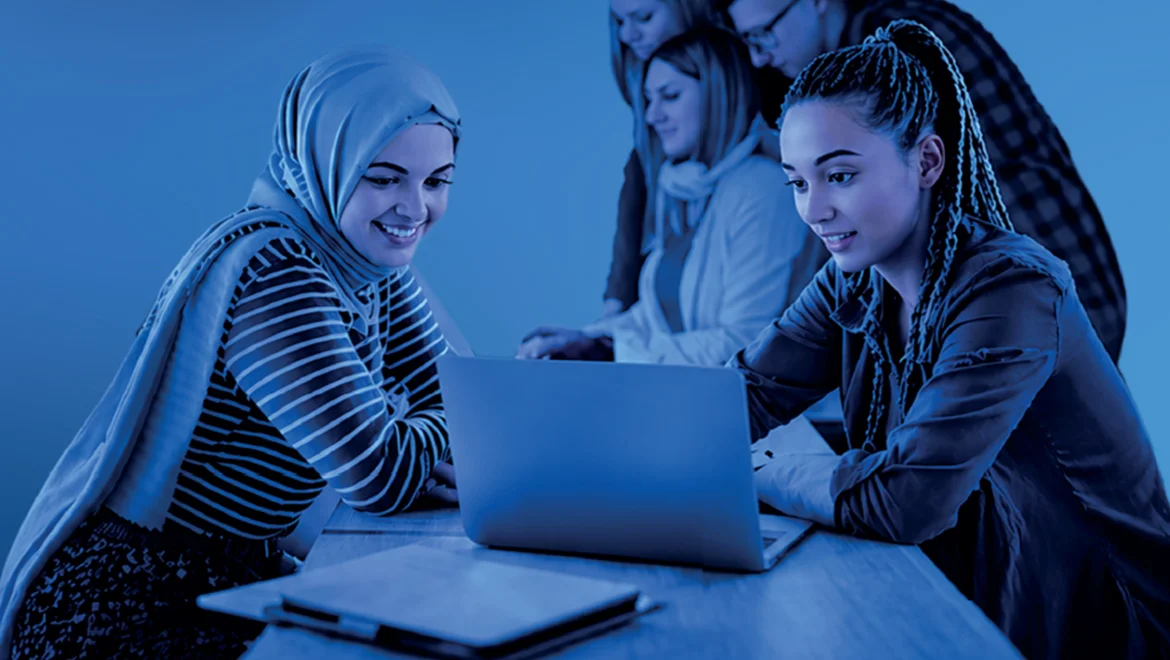 Gençler İçin Devrim Niteliğinde e-Rehberlik Sistemi: Kariyer Yolculuğuna Dijital Pusula