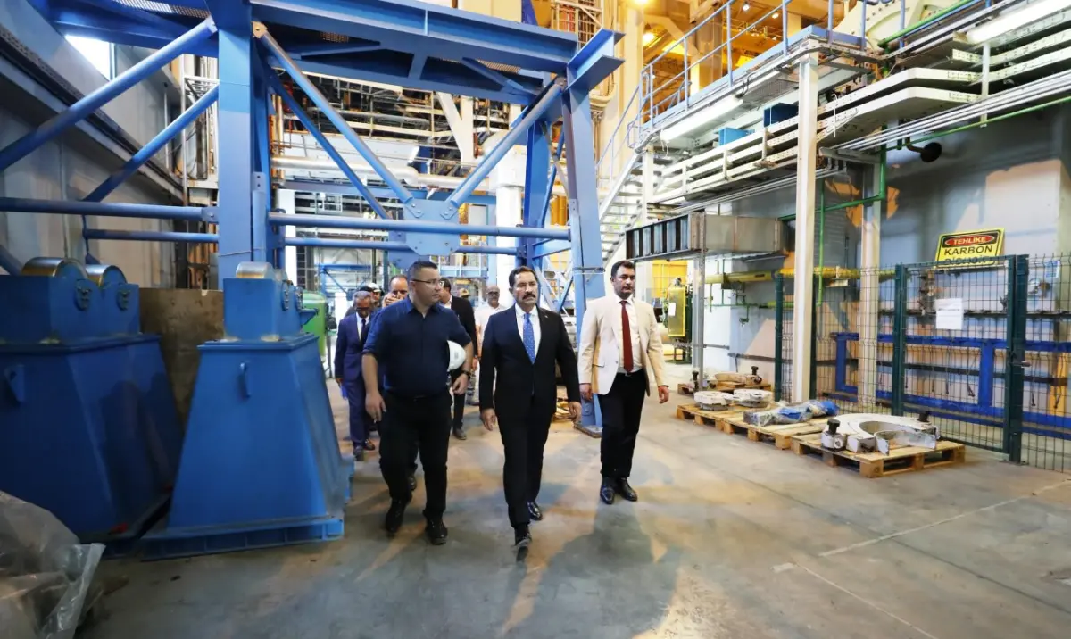 Vali Masatlı’dan Ak Enerji Üretim Tesislerine Ziyaret: Enerji Kapasitesi ve Faaliyetler Masaya Yatırıldı