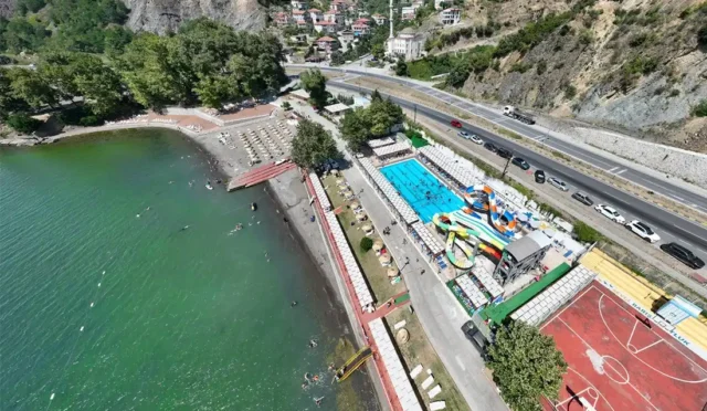 Kdz. Ereğli Barış Plajı'nda yapılan yeni düzenlemeler ve genişletilen alan